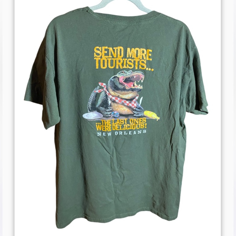 The duck company New Orleans T-shirt, size large